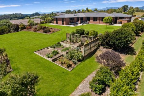 Photo of property in 10 Kapuka Lane, Redwood Valley, Richmond, 7081