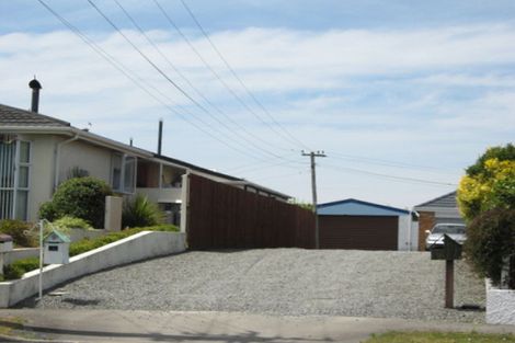 Photo of property in 16 Colac Street, Avondale, Christchurch, 8061