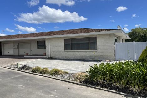 Photo of property in 3/43 Middle Road, Havelock North, 4130