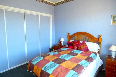 Photo of property in 106 Queen Street, Westport, 7825