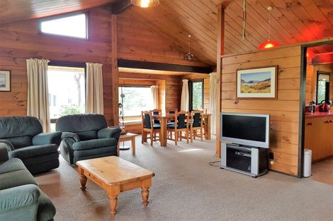 Photo of property in 32 Murray Place, Lake Tekapo, 7999