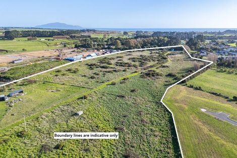 Photo of property in 32 Temuera Street, Otaki, 5512