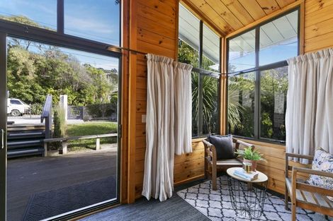 Photo of property in 38a Silverstream Road, Crofton Downs, Wellington, 6035