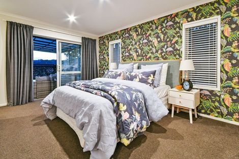 Photo of property in 16 Helenvale Crescent, Pokeno, 2402