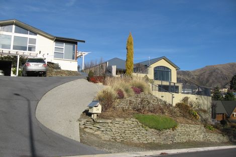 Photo of property in 26 Aspiring Terrace, Wanaka, 9305