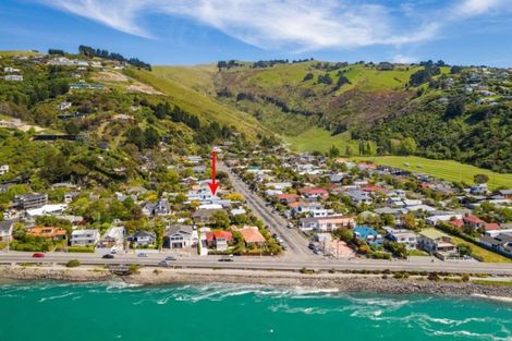 Photo of property in 11 Bay View Road, Moncks Bay, Christchurch, 8081