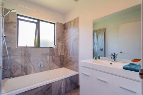 Photo of property in 49 Main Sh25 Road, Tairua, 3579