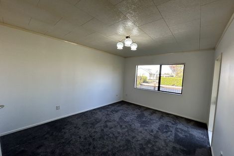 Photo of property in 12 Cargill Grove, Kelvin Grove, Palmerston North, 4414