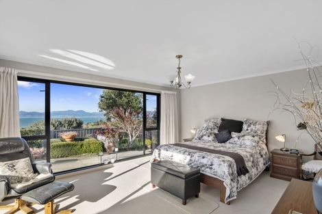 Photo of property in 208 Pomona Road, Ruby Bay, Upper Moutere, 7173