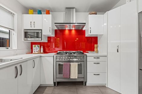 Photo of property in 2/3 Creyke Road, Ilam, Christchurch, 8041