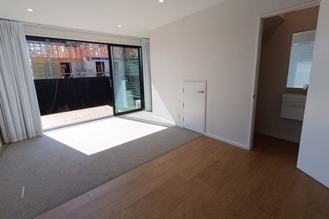 Photo of property in 1/192 Hills Road, Edgeware, Christchurch, 8013