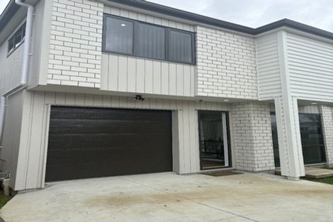 Photo of property in 69 Clevedon Road, Papakura, 2110