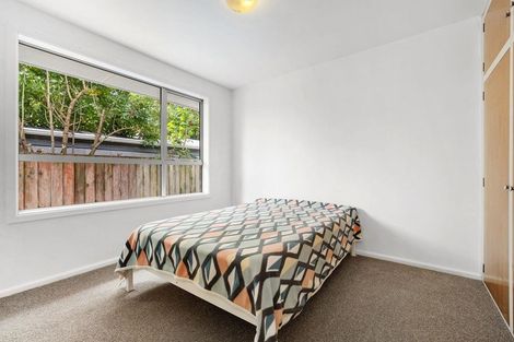Photo of property in 1/31 Rosedale Place, Avonhead, Christchurch, 8042
