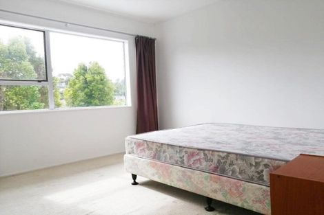 Photo of property in 1/54 Stapleford Crescent, Browns Bay, Auckland, 0630