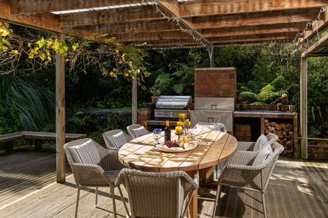 Photo of property in 487 Kanohi Road, Kaukapakapa, 0873