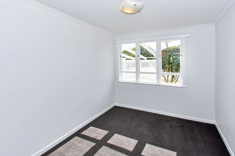 Photo of property in 28 Tampin Road, Hillpark, Auckland, 2102