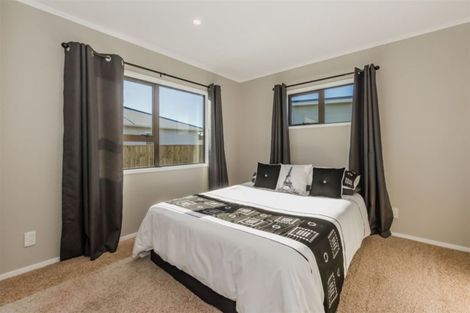Photo of property in 15a Winton Street, Paraparaumu Beach, Paraparaumu, 5032
