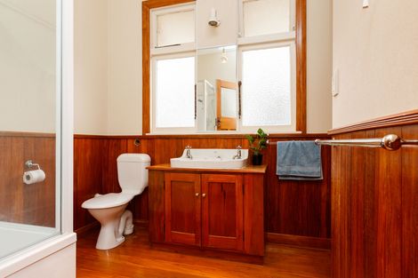 Photo of property in 16 Karamu Avenue, Takaro, Palmerston North, 4410