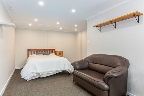 Photo of property in 1/71 Larsen Crescent, Tawa, Wellington, 5028