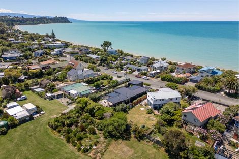 Photo of property in 12 Broadsea Avenue, Ruby Bay, Mapua, 7005
