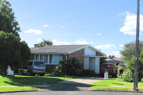 Photo of property in 10 Herald Place, Otara, Auckland, 2023