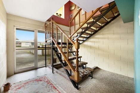 Photo of property in 15 Oberon Street, Stratford, 4332