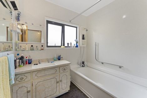 Photo of property in 1038 Mountain Road, Waiongana, Inglewood, 4389