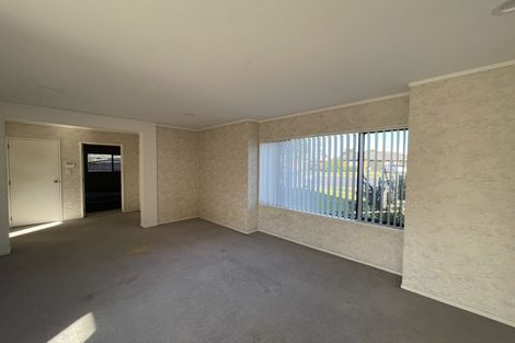 Photo of property in 152 Burswood Drive, Burswood, Auckland, 2013