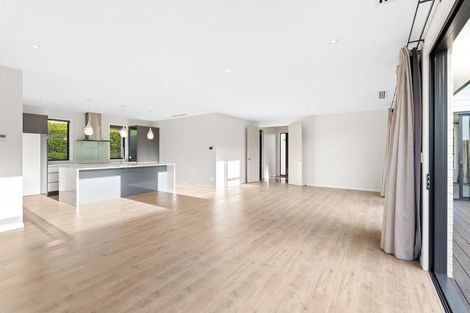 Photo of property in 78 Riverhead Point Drive, Riverhead, 0820