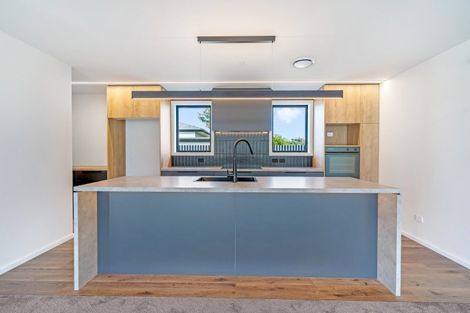 Photo of property in 33 Home Street, Winton, 9720