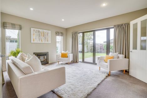 Photo of property in 11 Okuku Place, Hei Hei, Christchurch, 8042