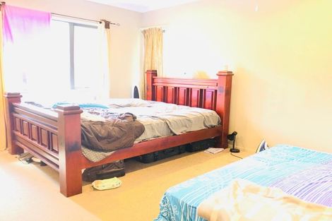 Photo of property in 20a Malmo Place, Massey, Auckland, 0614