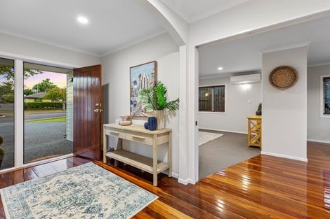 Photo of property in 31 Manor Park Drive, Pyes Pa, Tauranga, 3112