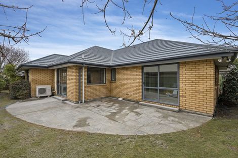Photo of property in 3 Linkwater Way, Parklands, Christchurch, 8083