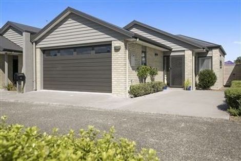 Photo of property in 48 Scoria Close, Pyes Pa, Tauranga, 3112