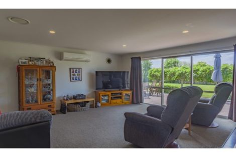 Photo of property in 21 Factory Road, Temuka, 7920