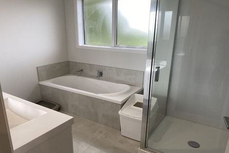 Photo of property in 8 Tangata Way, Omokoroa, 3114