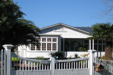 Photo of property in 6 Wallace Road, Ranui, Auckland, 0612