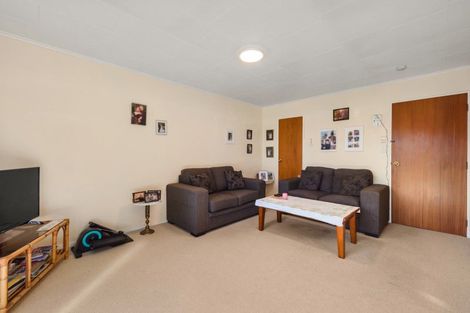 Photo of property in 15a Canning Street, Gore, 9710