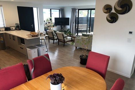 Photo of property in 1/10 Palm Grove, Berhampore, Wellington, 6023