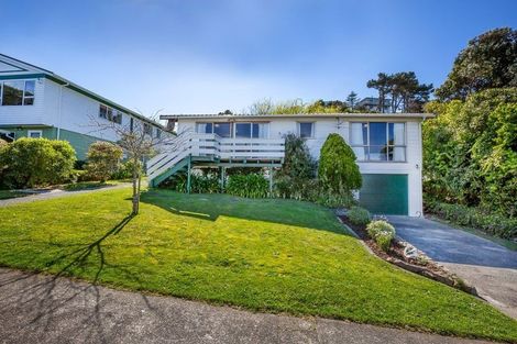 Photo of property in 7 Tweed Road, Papakowhai, Porirua, 5024