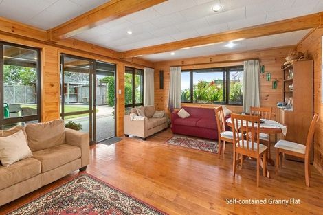 Photo of property in 76 Brick Bay Drive, Sandspit, Warkworth, 0982