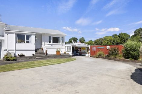Photo of property in 92/1b South Road, Blagdon, New Plymouth, 4310