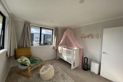Photo of property in 10 Piko Lane, Hobsonville, Auckland, 0616