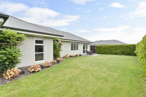 Photo of property in 32 Koura Drive, Rangiora, 7400