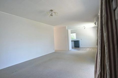 Photo of property in 12 Spargo Road, Massey, Auckland, 0614