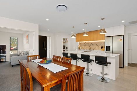 Photo of property in 21 Bob Reid Crescent, Darfield, 7510