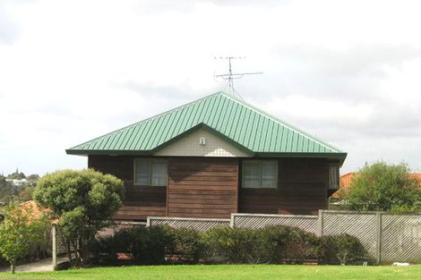 Photo of property in 155c Colwill Road, Massey, Auckland, 0614