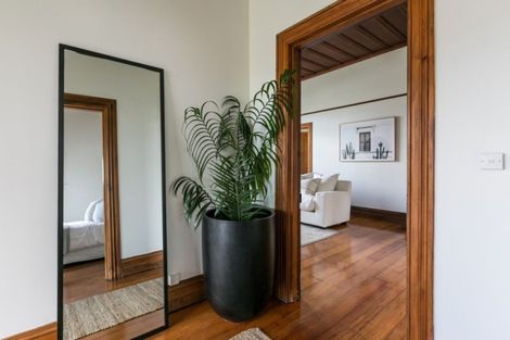 Photo of property in 62 Charles Street, Westshore, Napier, 4110