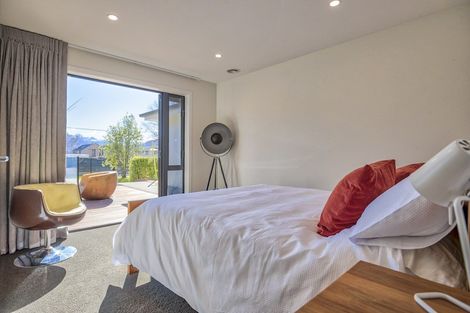Photo of property in 156 Upton Street, Wanaka, 9305